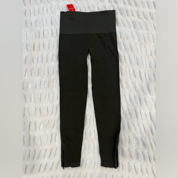 Spanx Look‎ At Me Now Seamless Side Zip Leggings in Olive Green Size XL NWT - Picture 5 of 9